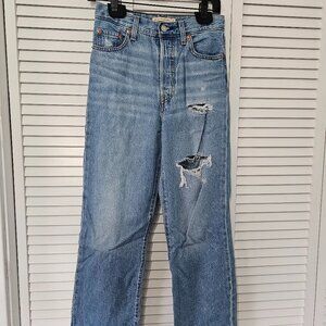 Levi's Premium Ribcage Straight Ankle Jeans